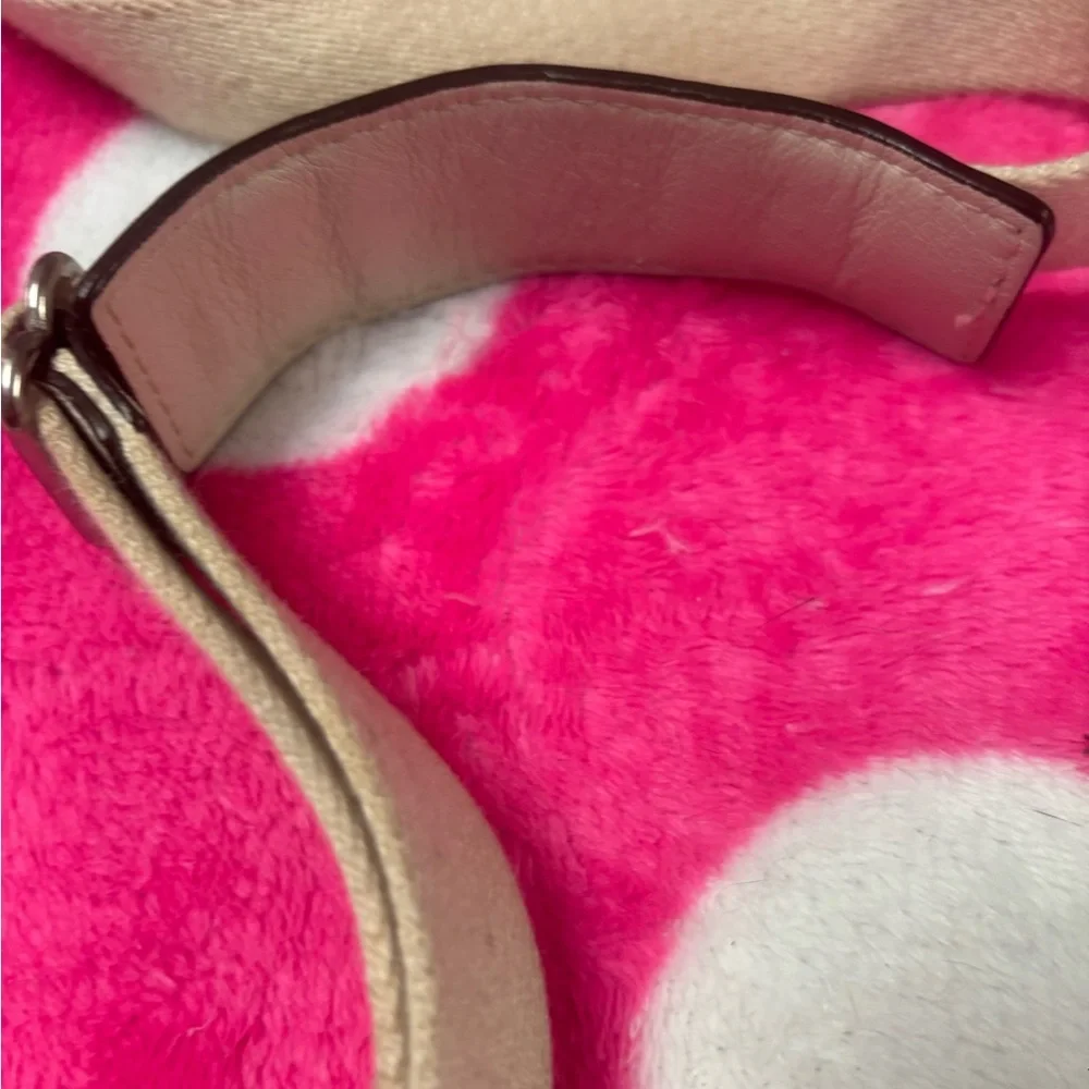 Coach Cream Shoulder Bag - Picture 5 of 5